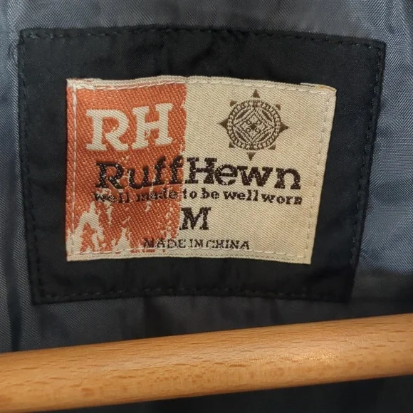 Ruff Hewn Men's Sherpa Collar Lined Black Puffer Vest Size Medium EUC - Picture 4 of 12